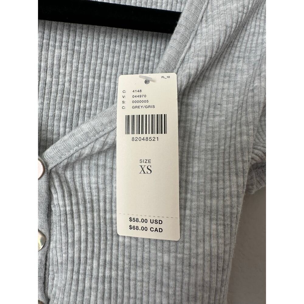 ANTHROPOLOGIE Ribbed Henley Tee V-Neck Bodysuit in Light Grey Heather Size XS - Picture 8 of 11